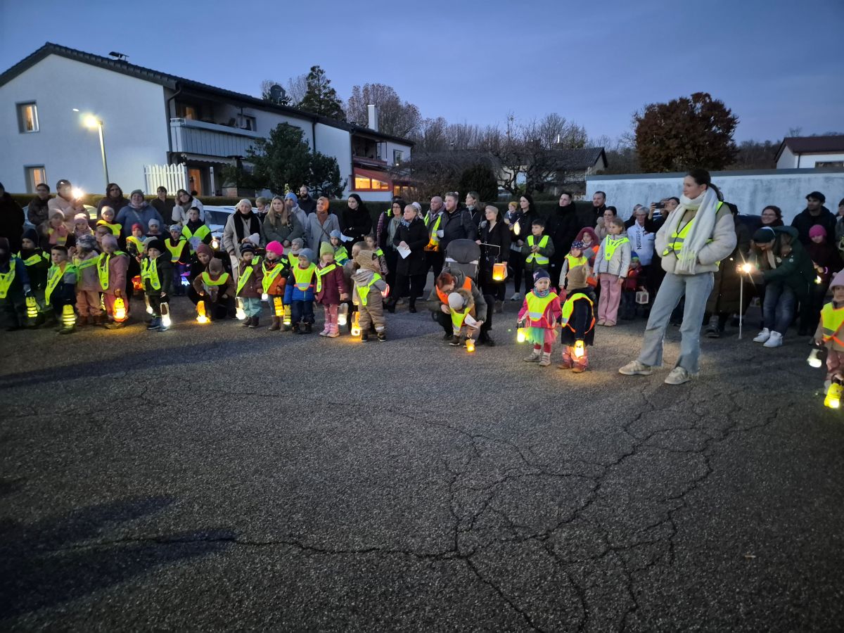 Beginn des Laternenumzugs